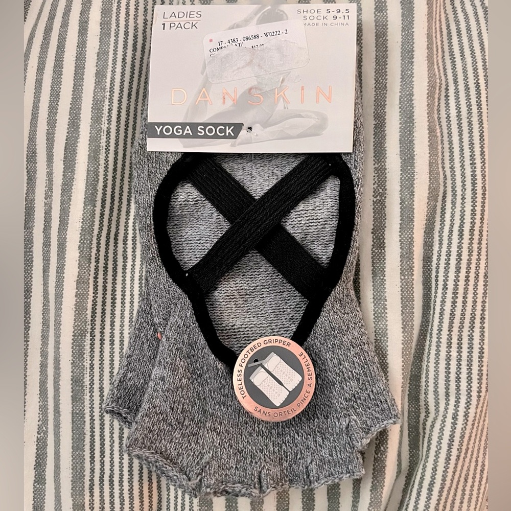 Danskin | Yoga Sock